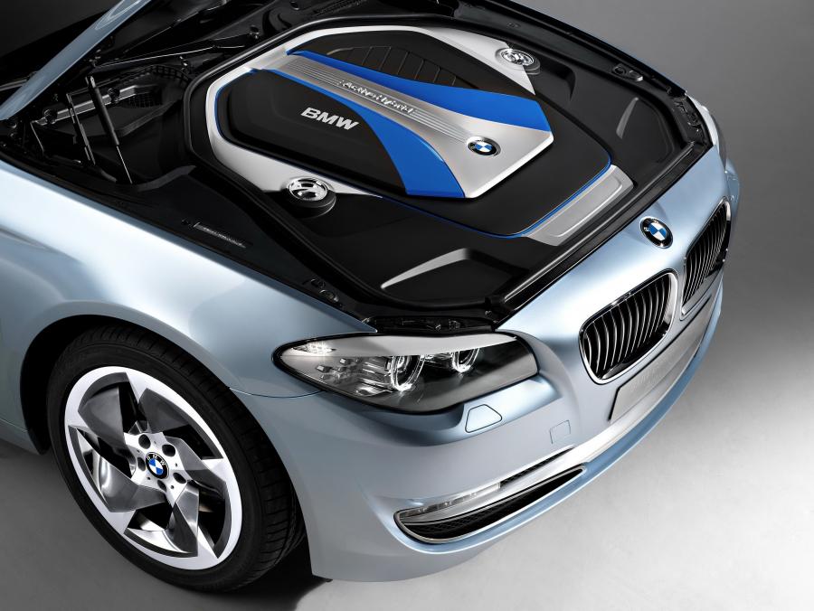  BMW 5-Series ActiveHybrid Concept 2010 года  (фото 3 из 12)